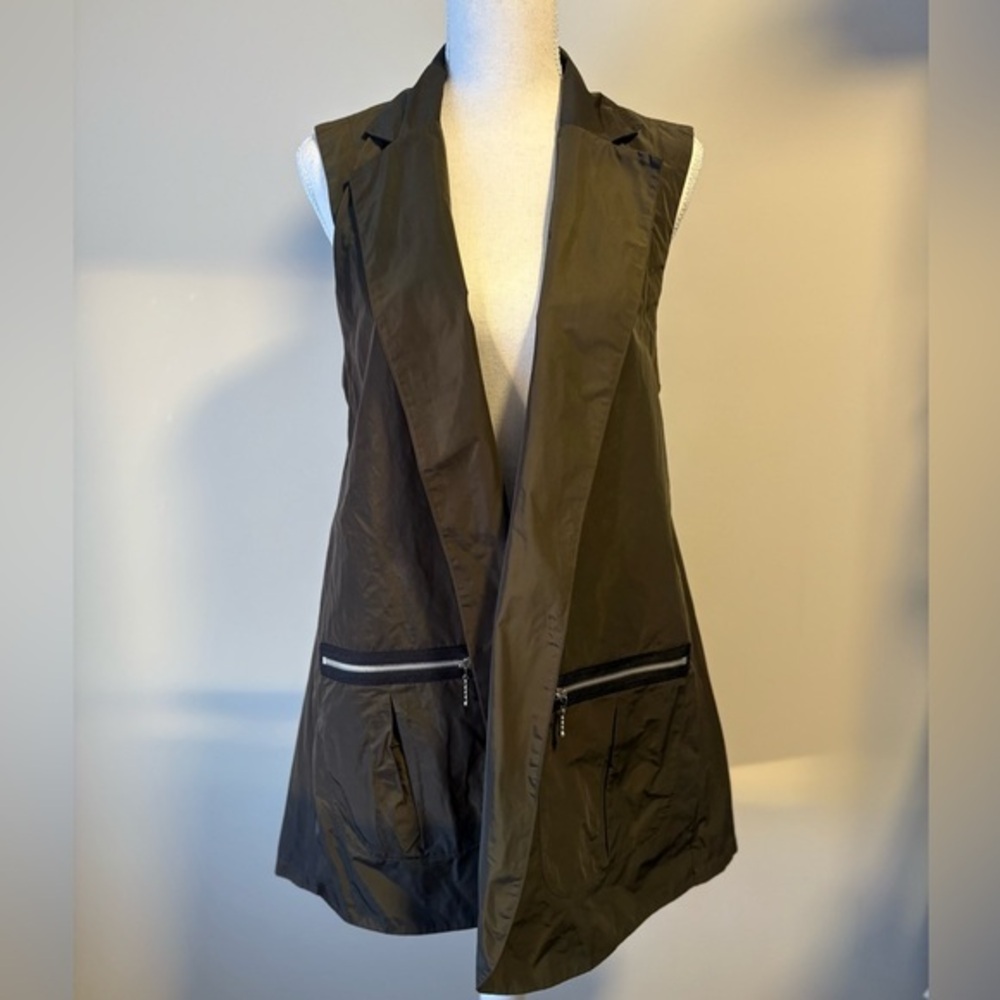 Sun Kim Water-Repellent Long Line Vest Blazer Medium | Olive Green